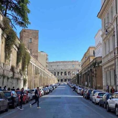 Colosseum Charming Stay Rzym Zewnętrze zdjęcie